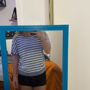 blue and white stripes tee